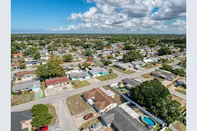 7815 Foxbloom Drive, Port Richey, FL 34668 - Photo 55