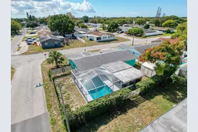 7815 Foxbloom Drive, Port Richey, FL 34668 - Photo 41