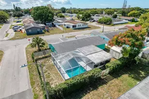 7815 Foxbloom Dr, Port Richey, FL 34668 - Photo 41