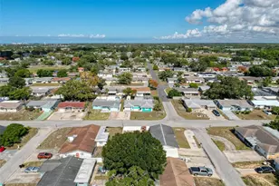 7815 Foxbloom Dr, Port Richey, FL 34668 - Photo 51