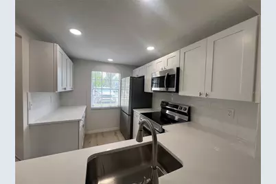 4223 E Sheldon Place #23, New Port Richey, FL 34652 - Photo 3