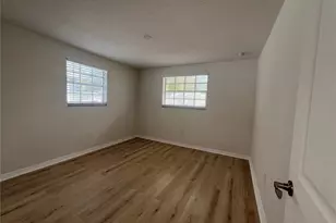 4223 E Sheldon Pl, New Port Richey, FL 34652 - Photo 7