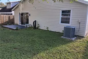 11204 Elmfield Dr, Tampa, FL 33625 - Photo 29