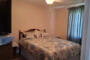 11204 Elmfield Dr, Tampa, FL 33625 - Photo 21