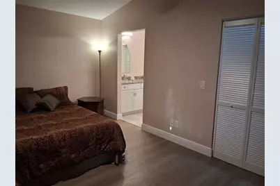 11204 Elmfield Drive, Tampa, FL 33625 - Photo 13