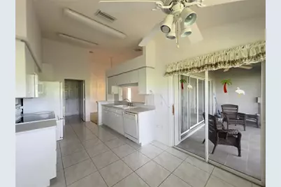 11125 Sun Tree Road, Hudson, FL 34667 - Photo 7