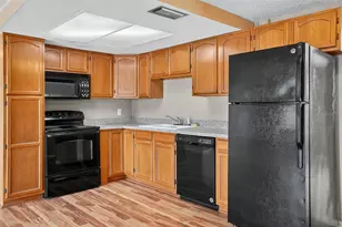 10800 Leeds Rd, Port Richey, FL 34668 - Photo 5