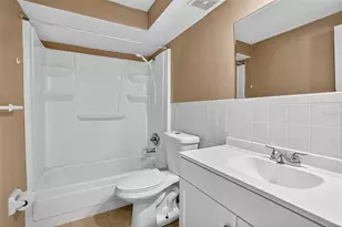 10800 Leeds Rd, Port Richey, FL 34668 - Photo 9