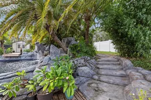 9027 Mavis Rd, Weeki Wachee, FL 34613 - Photo 13