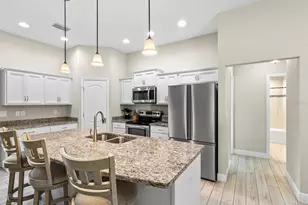 9027 Mavis Rd, Weeki Wachee, FL 34613 - Photo 17