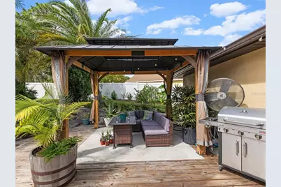 9027 Mavis Road, Weeki Wachee, FL 34613 - Photo 5