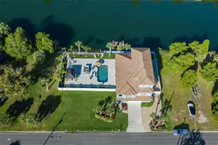 3271 Hibiscus Dr, Hernando Beach, FL 34607 - Photo 3