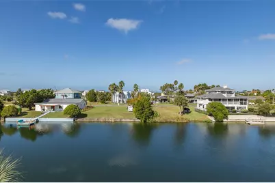 3271 Hibiscus Drive, Hernando Beach, FL 34607 - Photo 5