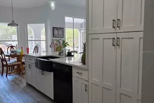 10373 Marvista Ct, Weeki Wachee, FL 34614 - Photo 11