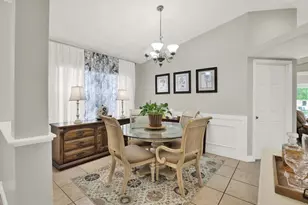 2450 Sunrise Ct, Spring Hill, FL 34608 - Photo 7