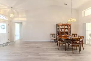 432 Mistwood Ct, Spring Hill, FL 34609 - Photo 9