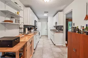 7536 Heather Walk Dr, Weeki Wachee, FL 34613 - Photo 11