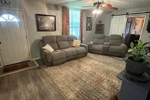 839 Village Dr, Brooksville, FL 34601 - Photo 5