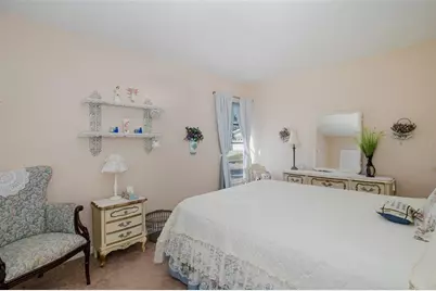 8015 San Fernando Drive, Port Richey, FL 34668 - Photo 11