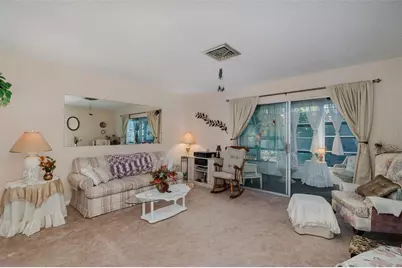 8015 San Fernando Drive, Port Richey, FL 34668 - Photo 9