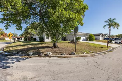 8015 San Fernando Drive, Port Richey, FL 34668 - Photo 25