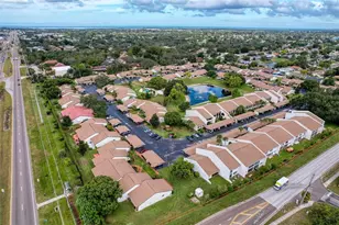 7623 Radcliffe Cir, Port Richey, FL 34668 - Photo 23
