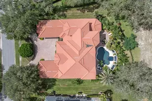 2861 Roehampton Close, Tarpon Springs, FL 34688 - Photo 3