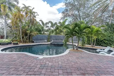 2861 Roehampton Close, Tarpon Springs, FL 34688 - Photo 61