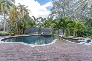 2861 Roehampton Close, Tarpon Springs, FL 34688 - Photo 61