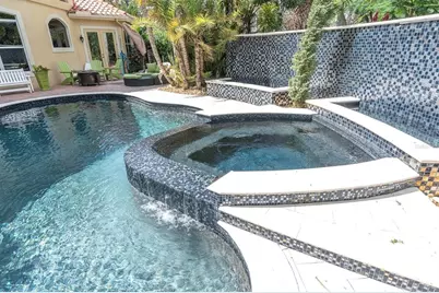 2861 Roehampton Close, Tarpon Springs, FL 34688 - Photo 65