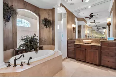 2861 Roehampton Close, Tarpon Springs, FL 34688 - Photo 47