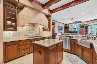 2861 Roehampton Close, Tarpon Springs, FL 34688 - Photo 15