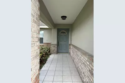 2284 Champlain Avenue, Spring Hill, FL 34609 - Photo 3