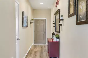 988 Scarlet Plume Ln, Brooksville, FL 34604 - Photo 7