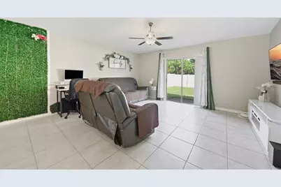 5402 Amaryllis Garden Street, Apollo Beach, FL 33572 - Photo 7