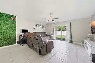 5402 Amaryllis Garden St, Apollo Beach, FL 33572 - Photo 7