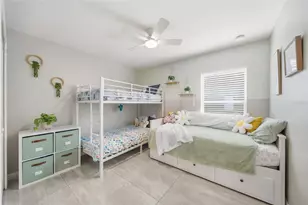 5402 Amaryllis Garden St, Apollo Beach, FL 33572 - Photo 15