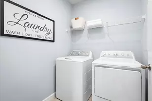 635 172nd St E, Bradenton, FL 34212 - Photo 9