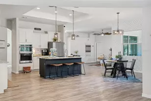 18166 Ramsey Rd, Weeki Wachee, FL 34614 - Photo 21