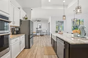 18166 Ramsey Rd, Weeki Wachee, FL 34614 - Photo 19