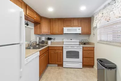 19029 US Highway 19 N #Unit 4 -Building 2, Clearwater, FL 33764 - Photo 5