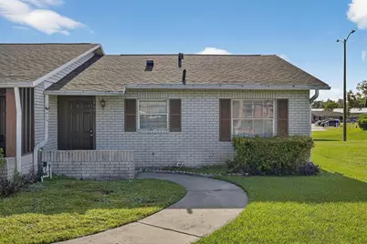 9525 Fieldview Circle, Thonotosassa, FL 33592 - Photo 1