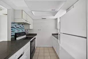 9525 Fieldview Cir, Thonotosassa, FL 33592 - Photo 5