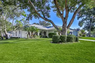 2692 Royal Ridge Dr, Spring Hill, FL 34606 - Photo 3