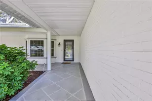 2692 Royal Ridge Dr, Spring Hill, FL 34606 - Photo 7