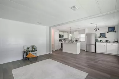 18100 Celia Avenue, Brooksville, FL 34604 - Photo 9