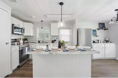 18100 Celia Avenue, Brooksville, FL 34604 - Photo 3