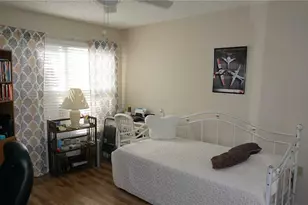 11241 Versailles Ln, Port Richey, FL 34668 - Photo 19