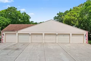 11241 Versailles Ln, Port Richey, FL 34668 - Photo 35