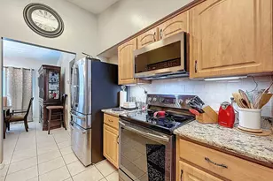 11225 Roman St, Spring Hill, FL 34609 - Photo 15